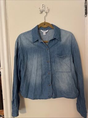 Old Navy Light Blue Denim Button-Down Shirt